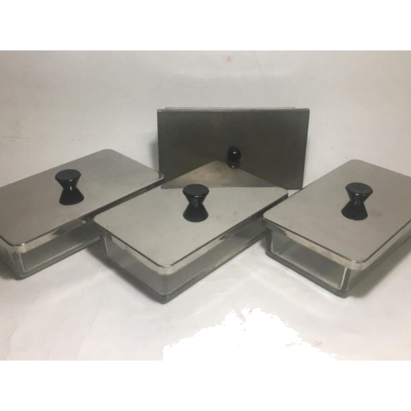 CUBETA C/TAPA P/ESTERILIZACION 140X80X50 MM
